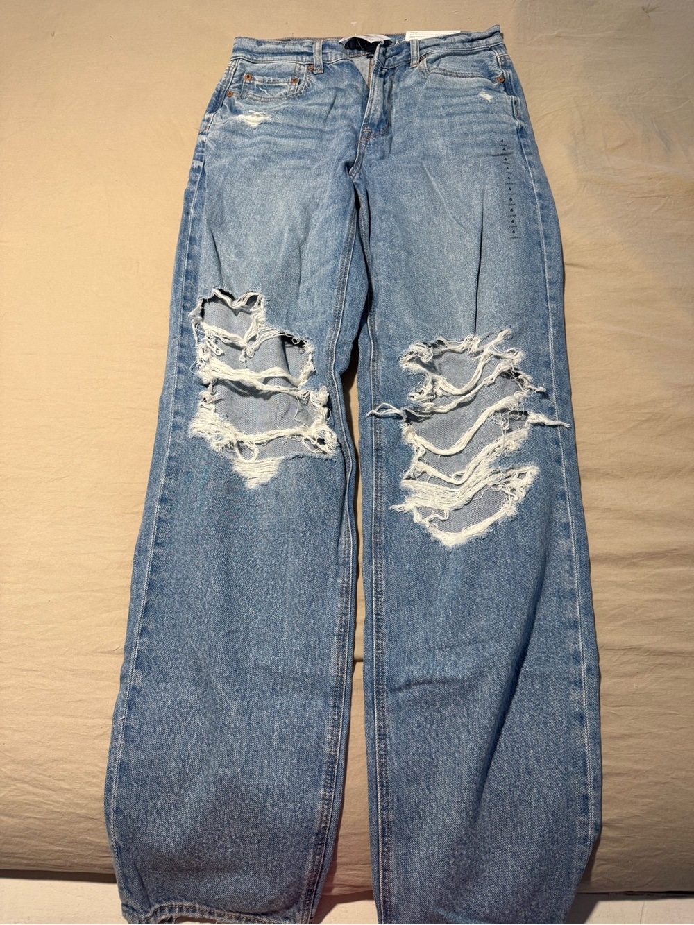 American Eagle Outfitters Light Blue Distressed Straight Leg Jeans